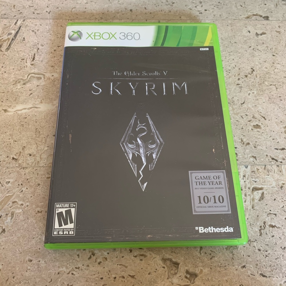 Xbox 360 Skyrim The Elder Scrolls Game